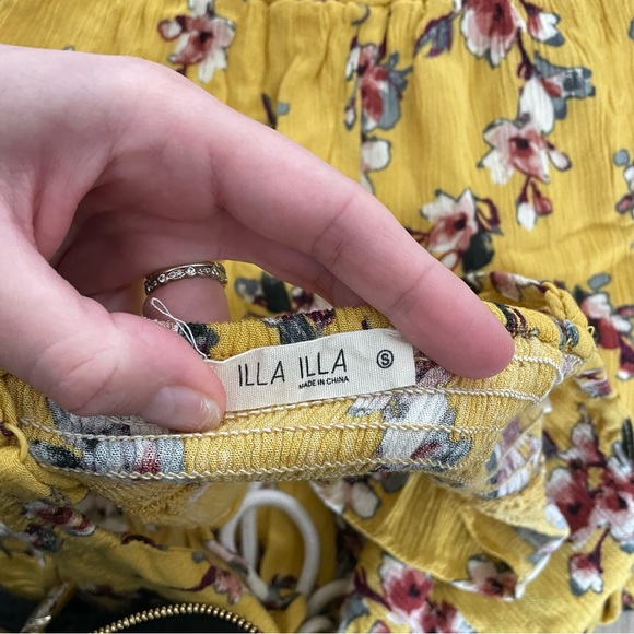 Two Piece Set - Picture 2 of 6